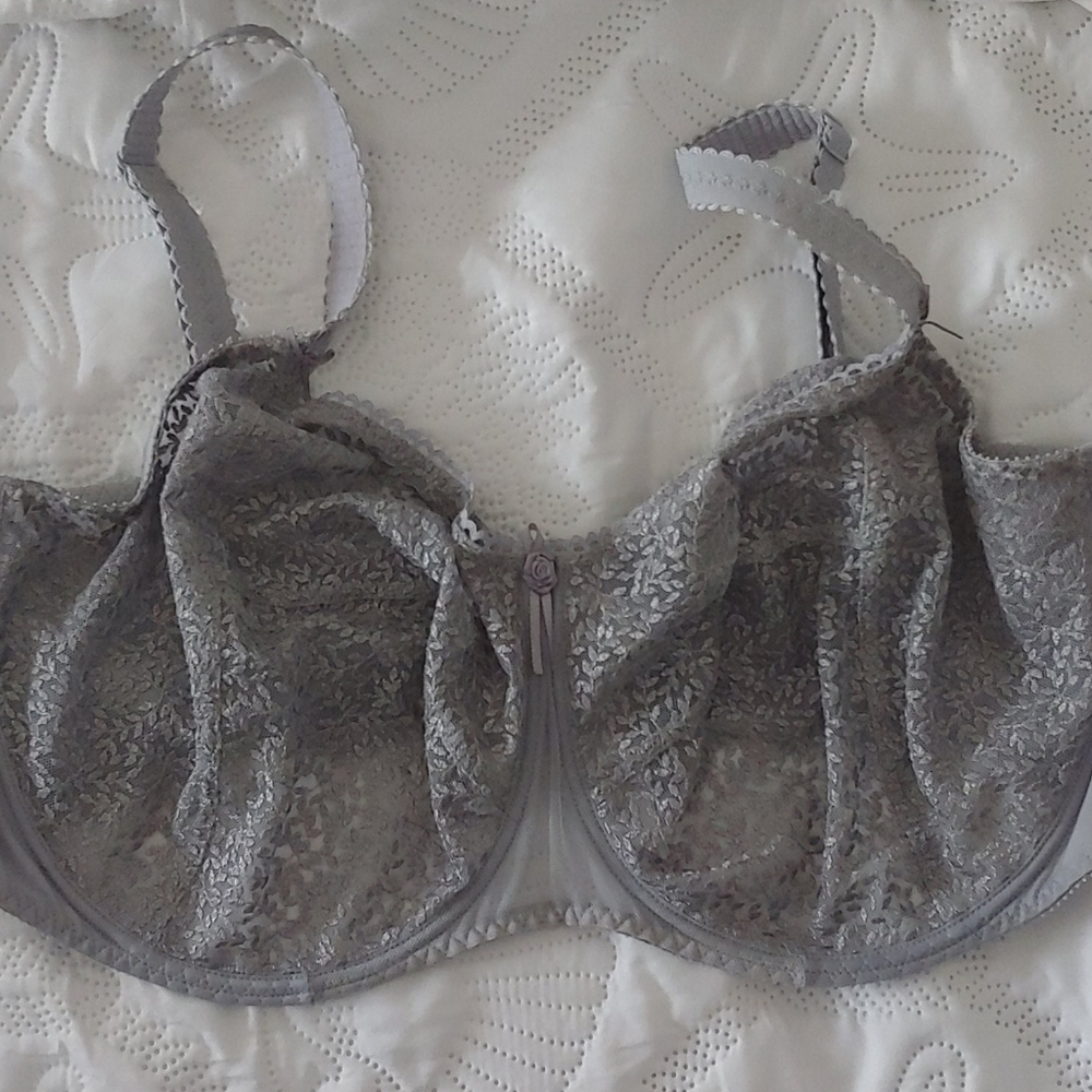 Plus sized bra, 44G